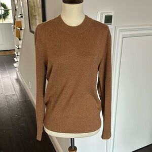 Everlane cashmere sweater